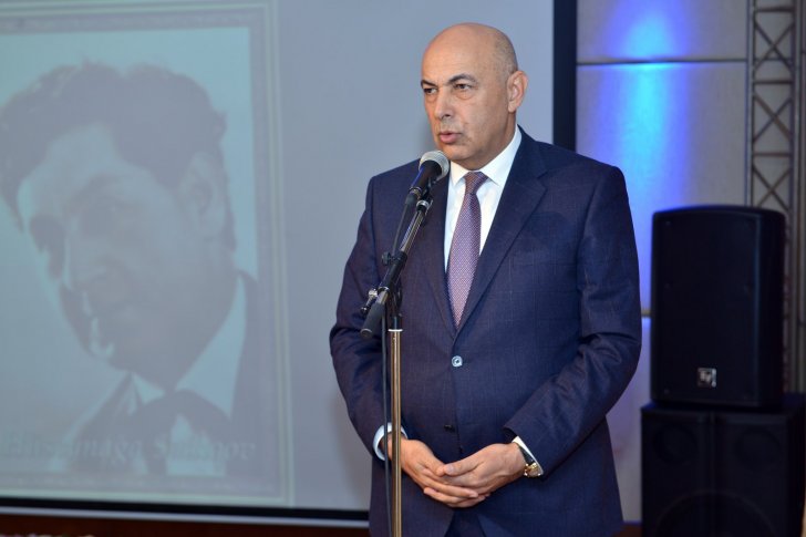 Musiqili Teatrda Hüseynağa Sadıqovun xatirə günü Musiqili Teatrda Hüseynağa Sadıqovun xatirə günü