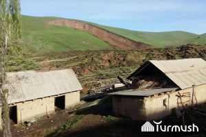 Qırğızıstanda matəm elan edilib