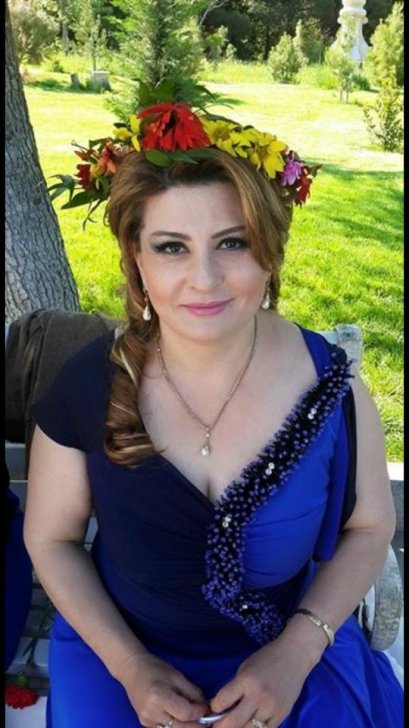 Xalq artisti Pərvanə Qurbanova ad gününü qeyd edir