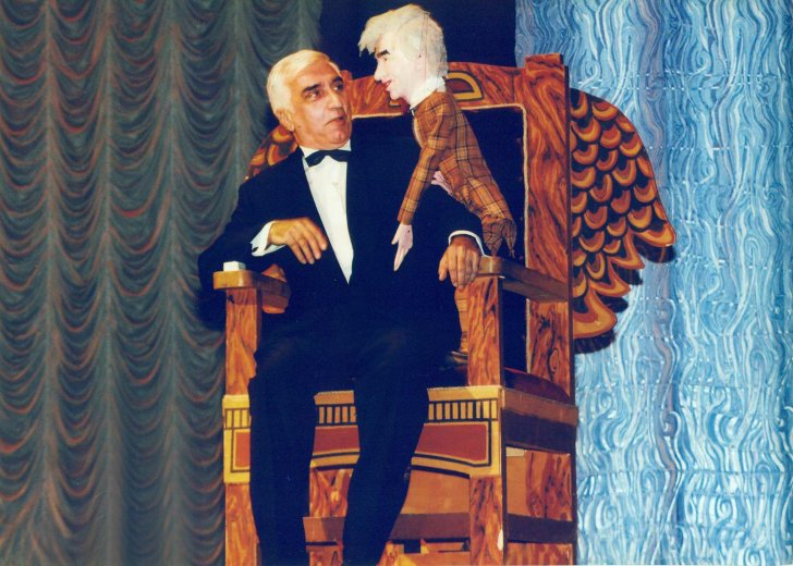 Xalq artisti İlham Namiq Kamal: “Musiqili Teatr mayaka çevrilir” Xalq artisti İlham Namiq Kamal: “Musiqili Teatr mayaka çevrilir”