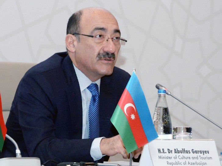 Nazir: Son 3 ayda Azərbaycana 544 mindən çox əcnəbi gəlib