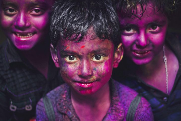 Hindistanda Holi festivalından rəngarəng Hindistanda Holi festivalından rəngarəng