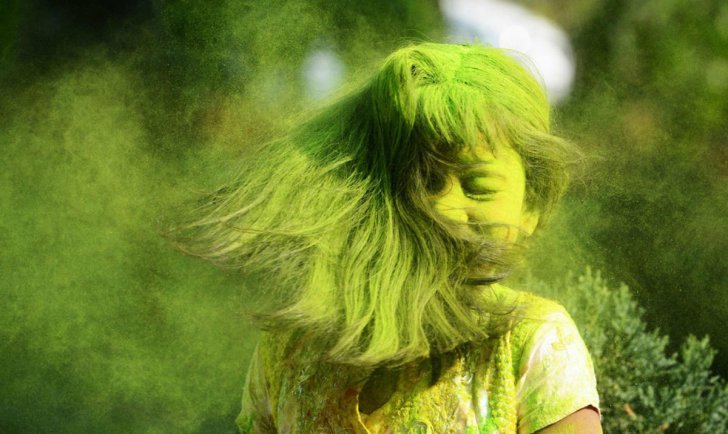 Hindistanda Holi festivalından rəngarəng Hindistanda Holi festivalından rəngarəng