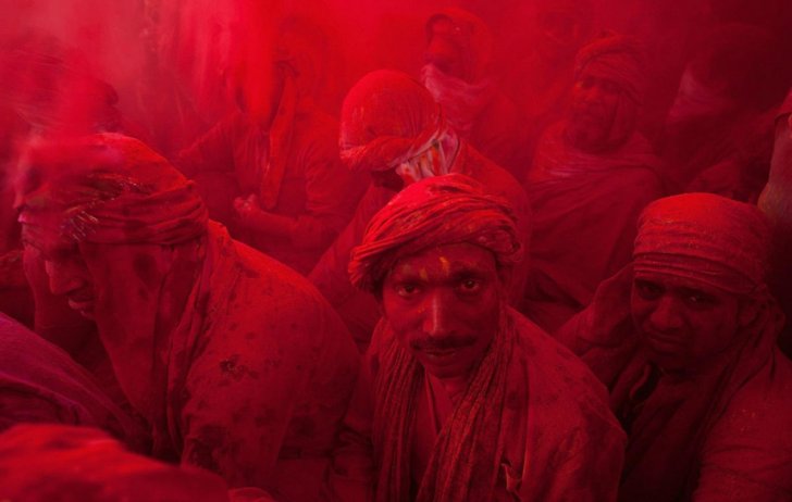 Hindistanda Holi festivalından rəngarəng Hindistanda Holi festivalından rəngarəng