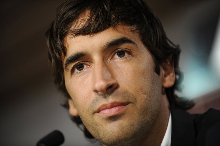 Raul geri döndü
