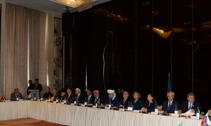 Bakıda “İslam həmrəyliyi: dini və mədəni müxtəlifliyin harmoniyası” mövzusunda beynəlxalq konfrans təşkil edilib