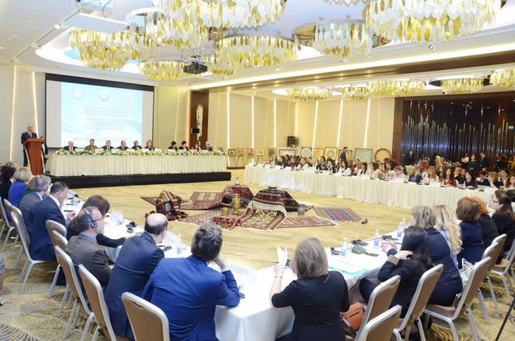 Bakıda qadın sahibkarlığının inkişafı mövzusuna həsr edilən beynəlxalq konfrans