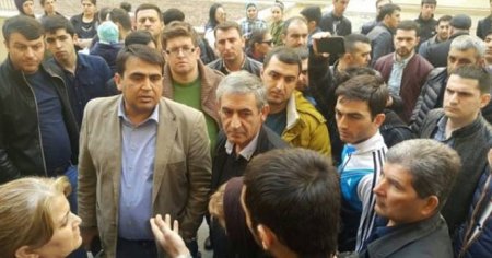 Xırdalanda "Kristal Abşeron"a görə etiraz aksiyası -