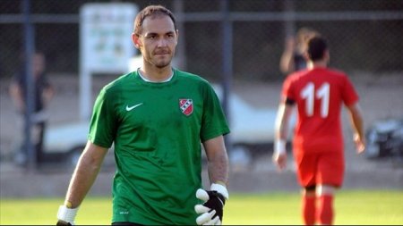“Boavişta” Kamran Ağayev ilə rəsmən yollarını ayırıb