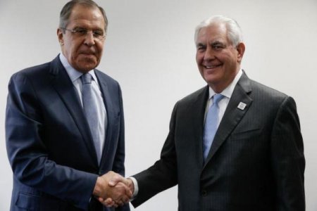 Lavrov və Tillerson arasında telefon danışığı olub