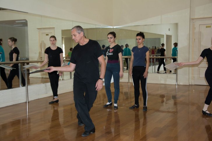 Dünya şöhrətli baletmeyster Sergey Gritsay Musiqili Teatrda Dünya şöhrətli baletmeyster Sergey Gritsay Musiqili Teatrda