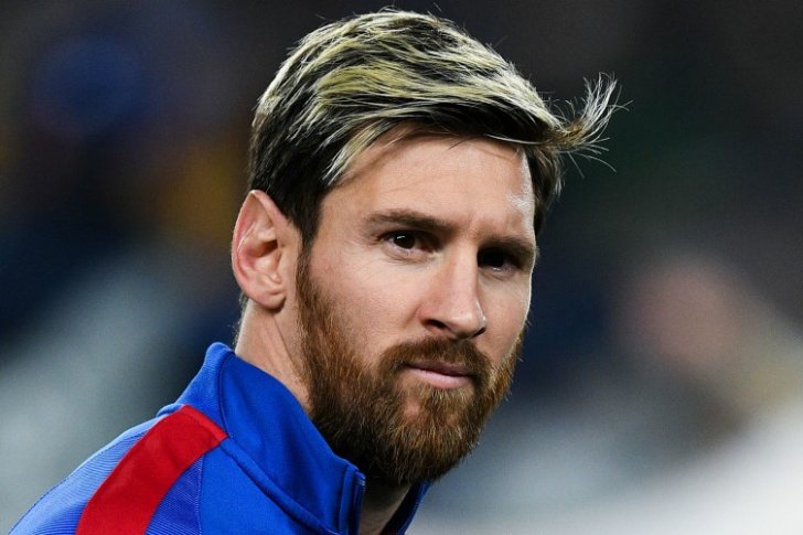 Messi “Barselona”nın yeni müqavilə ilə bağlı təklifini