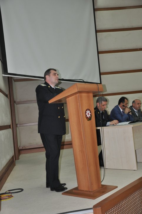Lənkəranda “Radikalizm və ekstremizmin mahiyyəti, yaranma səbəbləri və onlara qarşı mübarizənin hüquqi əsasları” mövzusunda regional tədbir keçirilib - Lənkəranda “Radikalizm və ekstremizmin mahiyyəti, yaranma səbəbləri və onlara qarşı mübarizənin hüquqi əsasları” mövzusunda regional tədbir keçirilib -