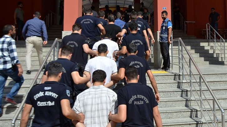 Türkiyədə növbəti FETÖ dalğası: həbslər başladı