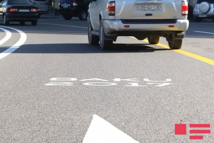 Bakıda xüsusi zolaqlara daxil olduğuna görə