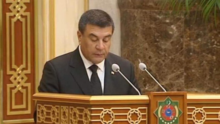 Türkmənistan baş nazirinin müavini özünü asaraq intihar edib