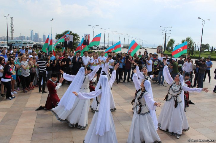 DTX əməkdaşları və KİV nümayəndələrinin birgə idman yürüşü keçirilib -