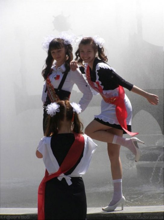 Min oyundan çıxan MƏKTƏBLİ RUS QIZLARI -