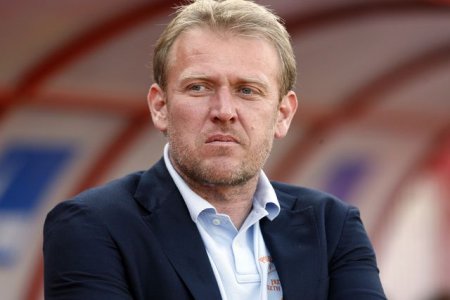 Robert Prosineçki millinin heyətini