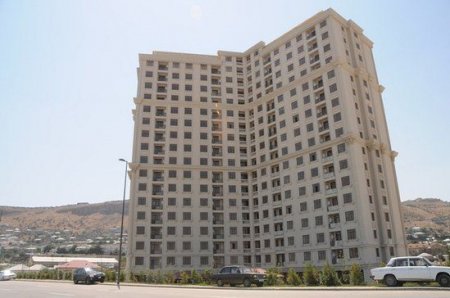 İkinci binada mənzillərin jurnalistlərə nə vaxt paylanacağı açıqlanıb