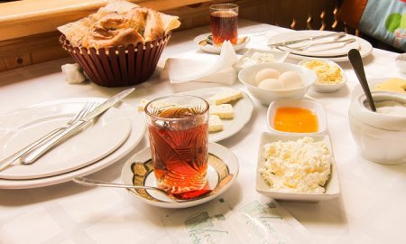 Səhər yeməyi yeməyənləri hansı təhlükə gözləyir?