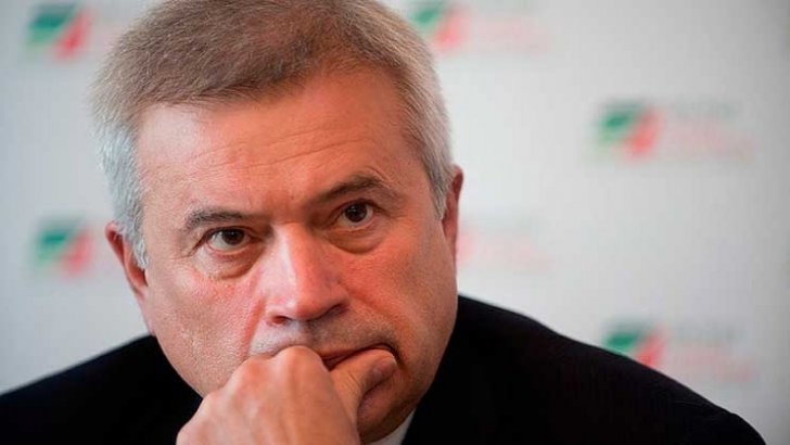 Vahid Ələkbərova ciddi zərbə: