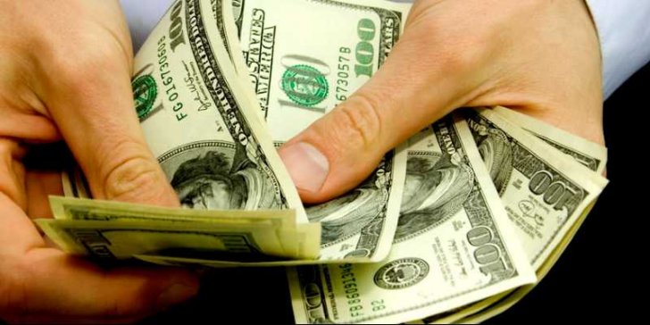 Dolların 2 iyuna olan məzənnəsi
