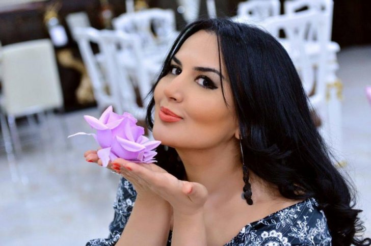 Şou-biznesin heç vaxt ailə qurmayan xanımları - Şou-biznesin heç vaxt ailə qurmayan xanımları -