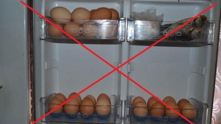 Yumurtanı soyuducunun qapısında