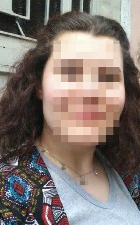 Tualetdə doğdu, körpəni zibil qabına atdı -