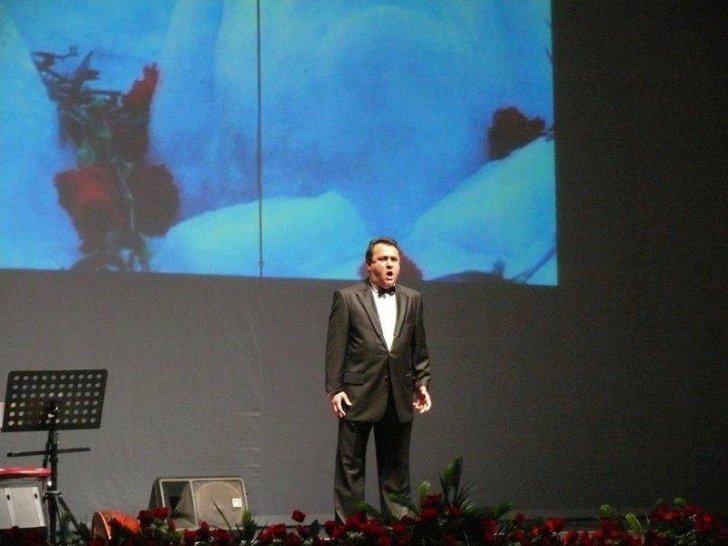 Xərçəngdən əziyyət çəkən azərbaycanlı müğənni vəfat etdi - Xərçəngdən əziyyət çəkən azərbaycanlı müğənni vəfat etdi -