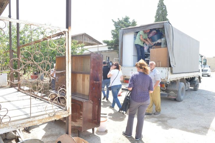 Cocuq Mərcanlıya köç başlayıb - Cocuq Mərcanlıya köç başlayıb -
