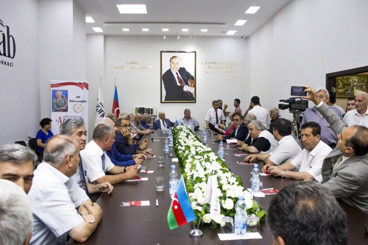 Əli İldrımoğlunun 90 illik yubileyi keçirilib