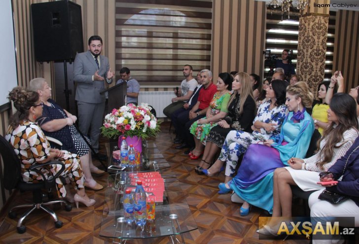 Könül Xasıyeva göz yaşlarını saxlaya bilmədi – Könül Xasıyeva göz yaşlarını saxlaya bilmədi –