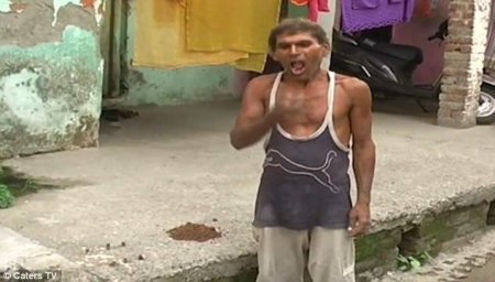 Palçıq və kərpic yeyən fəhlə: "Bilsəniz necə dadlıdır..." -