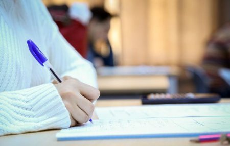 Sabahdan ali məktəblərin boş qalan plan yerlərinə ixtisas seçimi aparılacaq