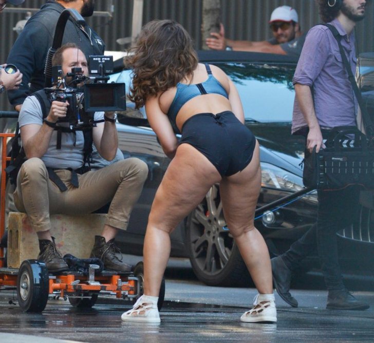 Kök model Eşli Qremdən yeni Kök model Eşli Qremdən yeni