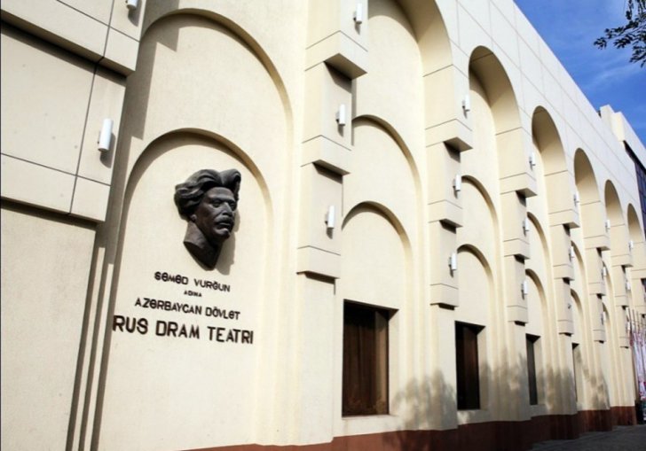 Rus Dram Teatrının oktyabr