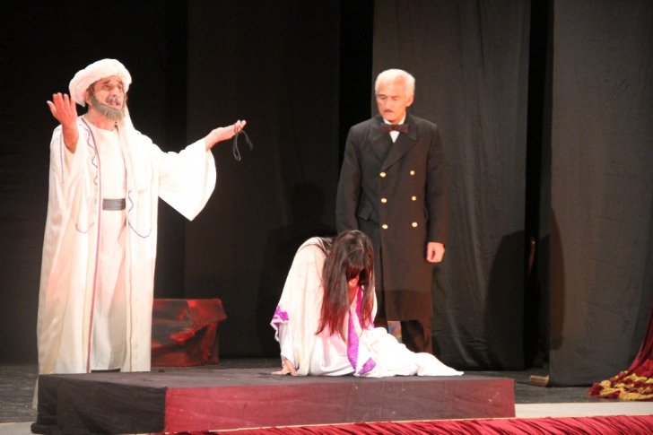Lənkəran teatrında yeni tamaşanın premyerası  olub
