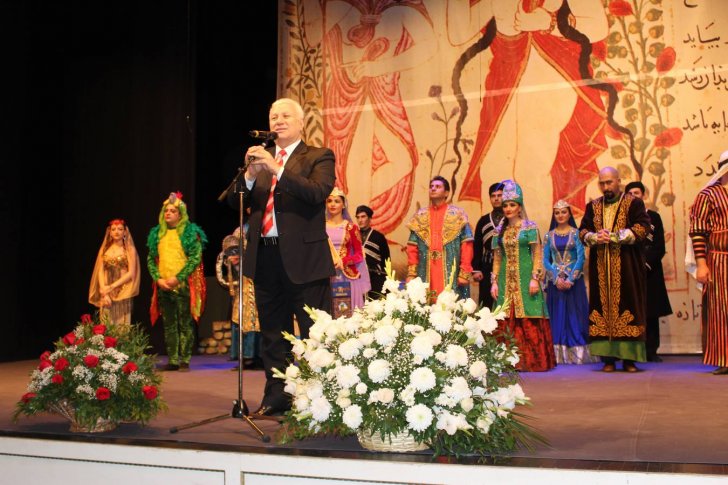 Musiqili Teatrda iranlı aktyorun “999-cu gecə”si - Musiqili Teatrda iranlı aktyorun “999-cu gecə”si -