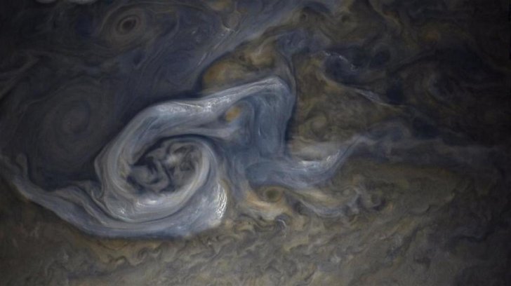 NASA Yupiterin ən yeni fotolarını yaydı - NASA Yupiterin ən yeni fotolarını yaydı -