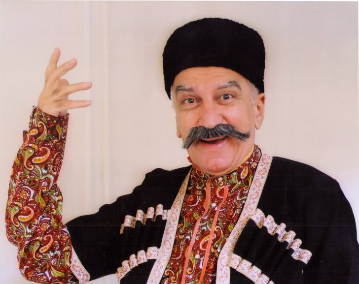 Musiqili Teatrda İlham Namiq Kamalın iştirakı ilə “Qafqazlı qardaşqızı”