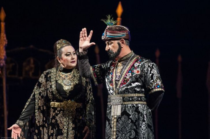 “Qətibə İnanc” Akademik Milli Dram Teatrında