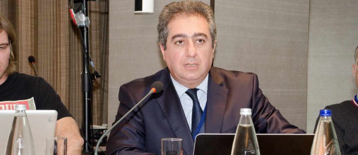 "3 cür yalan var: yalan, ağ yalan və bir də statistika" -