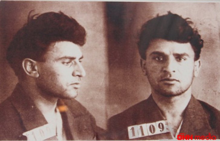 Süleyman Rüstəm Müşfiqdən nə yazıb? -