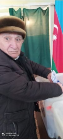 Bülletenlərin topa şəklində atılması qeydə alınıb - 