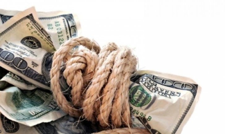 Mərkəzi Bank devalvasiyaya hazırlaşır?