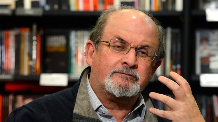 Salman Rushdie-nin islamofobik tvitlə bağlı