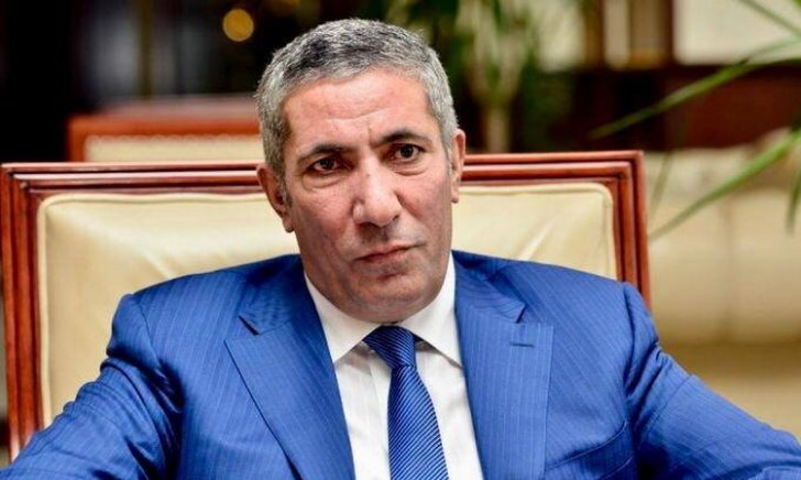 Siyavuş Novruzov YAP-dakı vəzifəsindən istefa verib