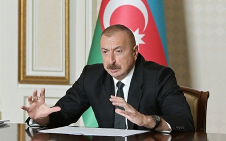 İlham Əliyevin tənqidlərinə fərqli